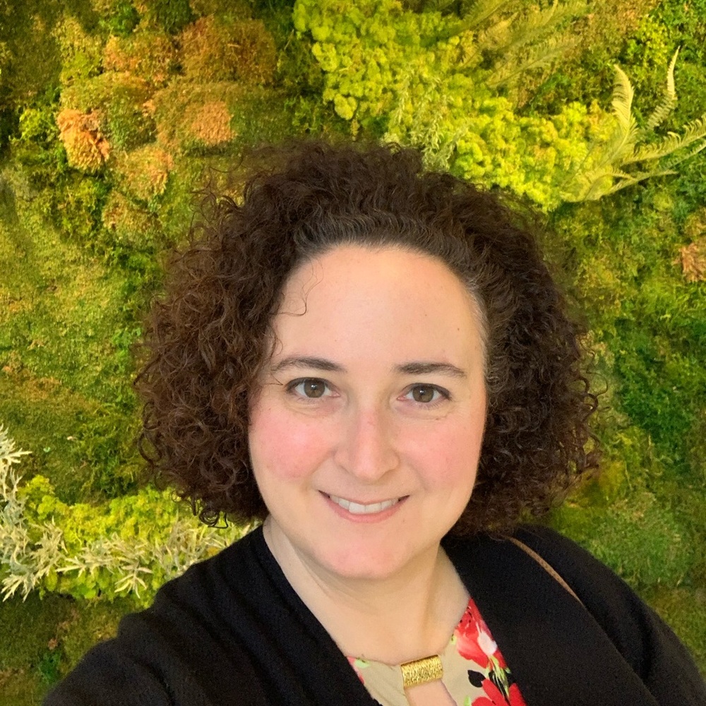 Meet your Posher, Andrea